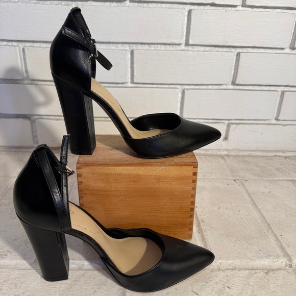 ALDO Black Strappy Block Heels Size 7.5 - Picture 7 of 12